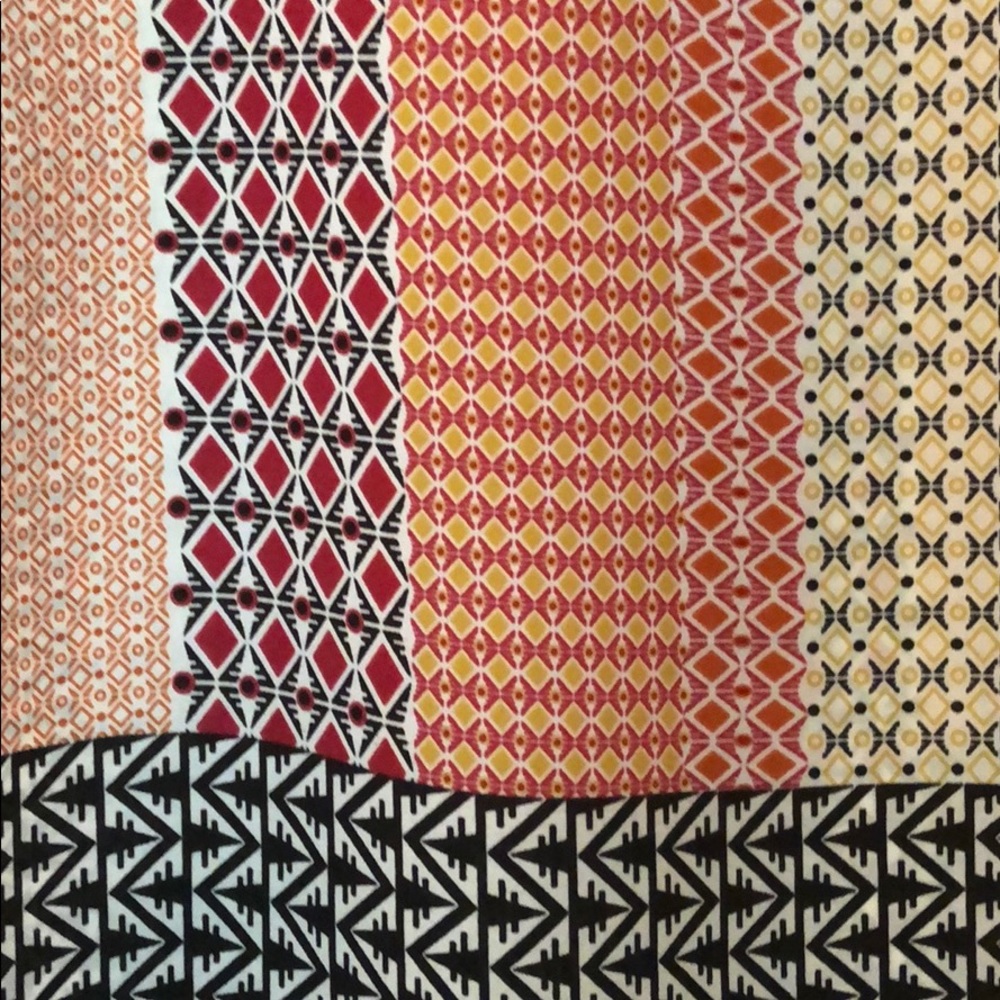 Top - Picture 3 of 3